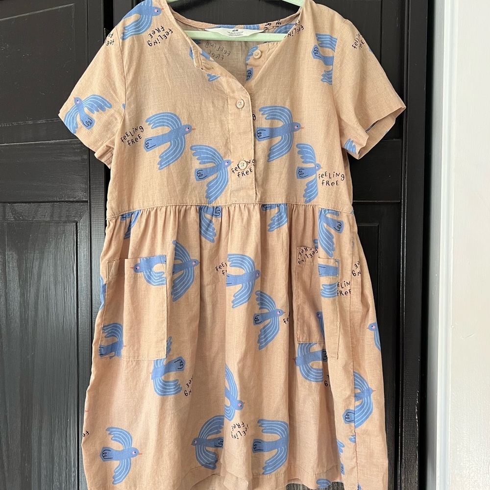 H&M bird print dress “feeling free” size 6
